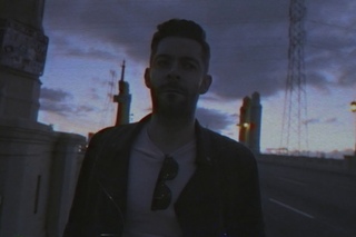 Michael Oakley - California (feat. Missing Words)  [OFFICIAL VIDEO]