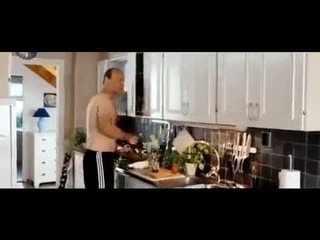Tак настоящий мужчина должен делать салат