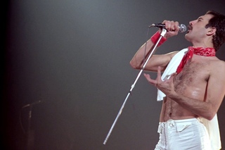 22. We Will Rock You - Queen Live in Montreal 1981 [1080p HD Blu-Ray Mux]