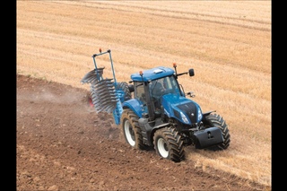 New Holland T8