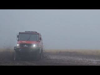 Только МАЗ и ничего лишнего)