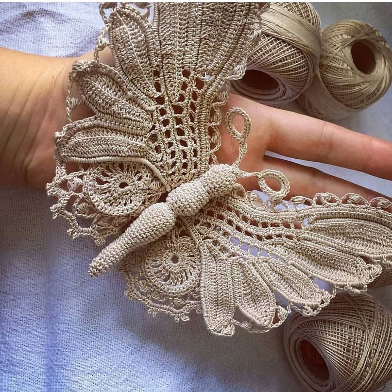 Flowers and Mesh Crochet Cardigan Pattern ⋆ Crochet Kingdom Crochet cardigan pat