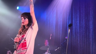 Lauren Mayberry - “Don’t Speak” (No Doubt Cover) [4K] Live @ The Troubadour 9/30/23